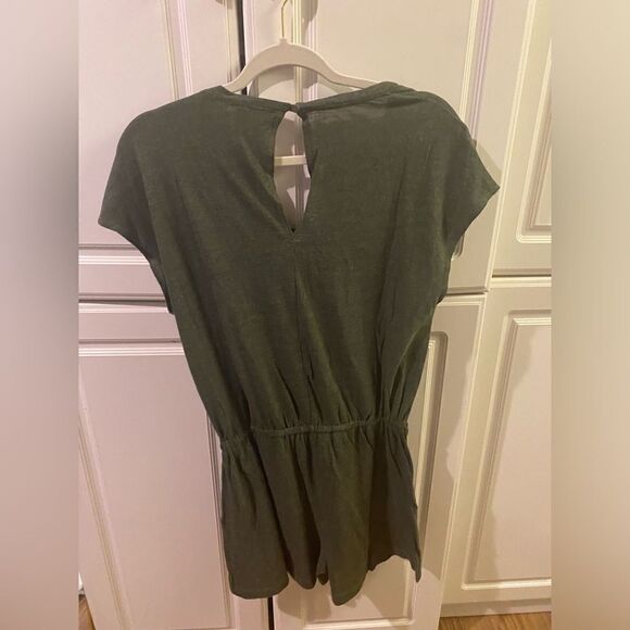 Lanston Tri Blend Muscle Romper in green NWT - Picture 3 of 5